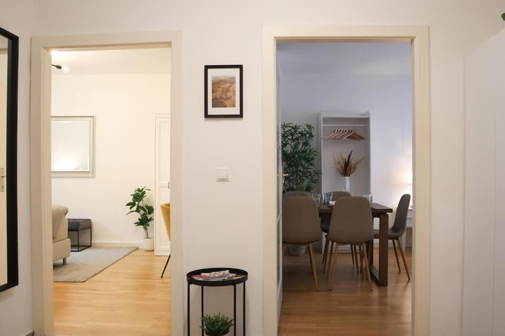 Charming, Modern & Spacious Apartment Viena Exterior foto